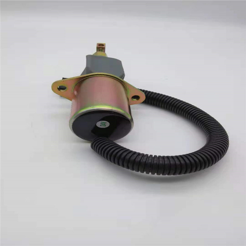 612600180175 Durdurma Solenoid Valfı DOOSAN DX50 Lastikli Yükleyici Motor Parçası Siyah Fiş Için Fit