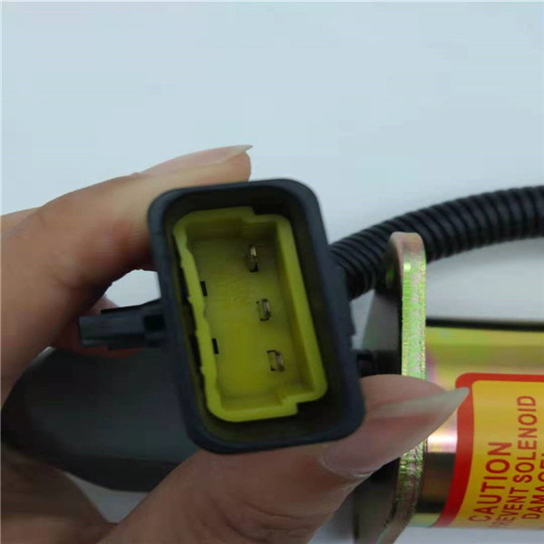 37Z36-56010A Durdurma Solenoid Valfı, Cummins 6CT Ekskavatör Motoru 24V İçin Fit