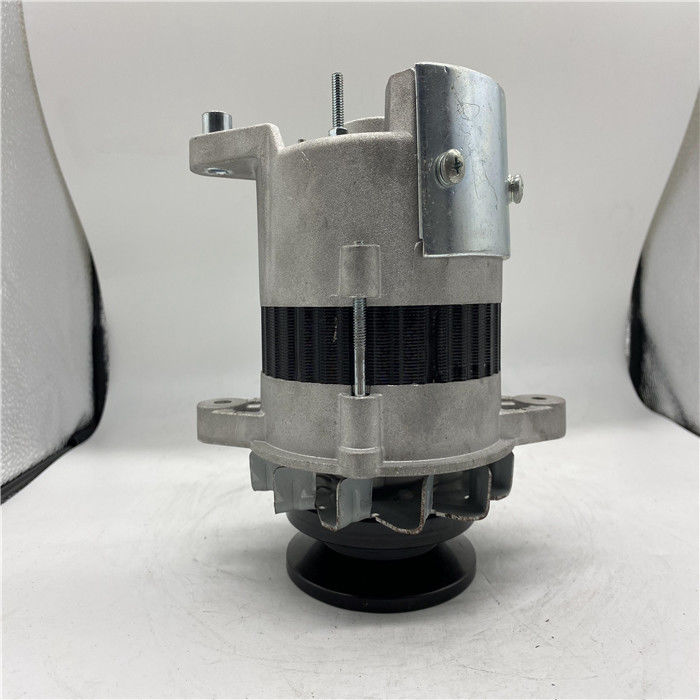 600-861-3610 Ekskavatör Alternatör 24V 30A 4D95L PC60-8 için Fit 70-8 PC110-7-8 PC130-7-8