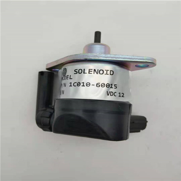 1C010-60015 Kubota Harvester / Ekskavatör Parçaları İçin Kısa İğne Durdurma Solenoid Valfı