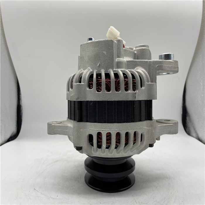 24V 45A Ekskavatör Alternatör 215948A 215948HQ 215948 RM-116 139111 ARC5107 4M40